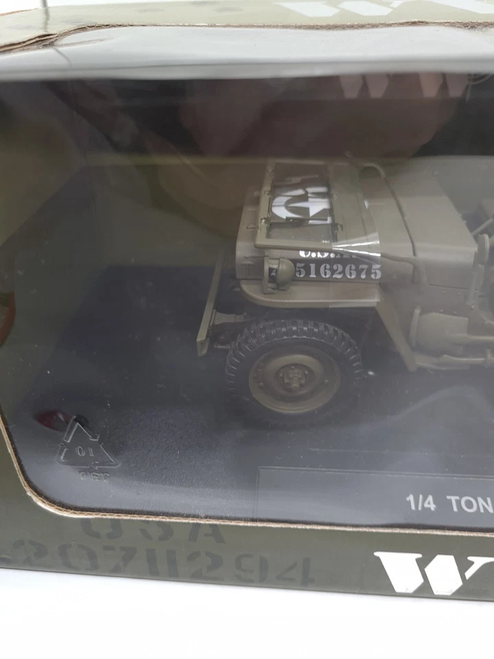WWII Memoriam Of Heroes Models 1/4 Ton Army Truck Jeep Welly Military Rare 1/18 - Image 2 of 4