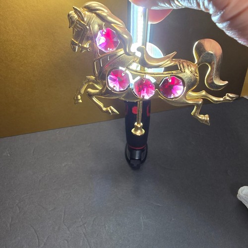 Mascotte Int'l Inc Crystal Delight Cavallo Giostra Cristallo Austriaco Placcato Oro 24k - Foto 4 di 7