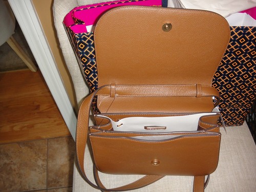 NEW Tory Burch BRITTEN SADDLE MEDIUM SHOULDER Bag.RET $475.00.100% AUTHENTIC - Picture 5 of 12