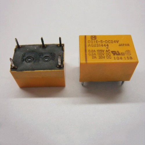 Lot De 10 Relais Panasonic DS2E-SL2-DC24V - 24V 0.6A 125VAC 10 Broches - Neufs