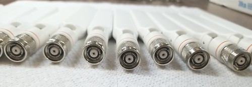 X13 Cisco Compatible 2.4-GHz / 5-GHz dual-band (RP-TNC) AIR-ANT2524DW-R= (WHITE) - Picture 9 of 12