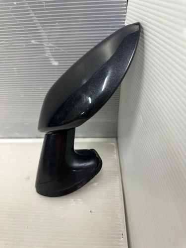 Toyota Noah AZR60 Front Mirror Fender Mirror Left Side Black Color