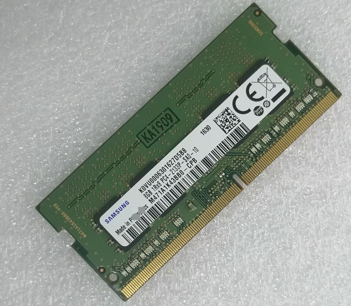 astronauta champán Shetland SAMSUNG 8GB DDR4 2133MHz Laptop RAM 1Rx8 PC4-2133P-SA0-10 M471A1K43BB0-CPB Good | eBay astronauta champán Shetland SAMSUNG 8GB DDR4 2133MHz Laptop RAM 1Rx8 PC4-2133P-SA0-10 M471A1K43BB0-CPB Good | eBay
