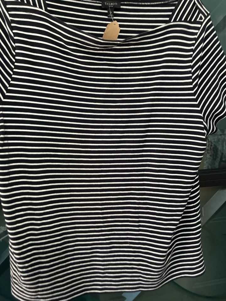 Top de manga corta Talbots negro blanco a rayas cuello barco para mujer - talla 2X Foto 2 de 3