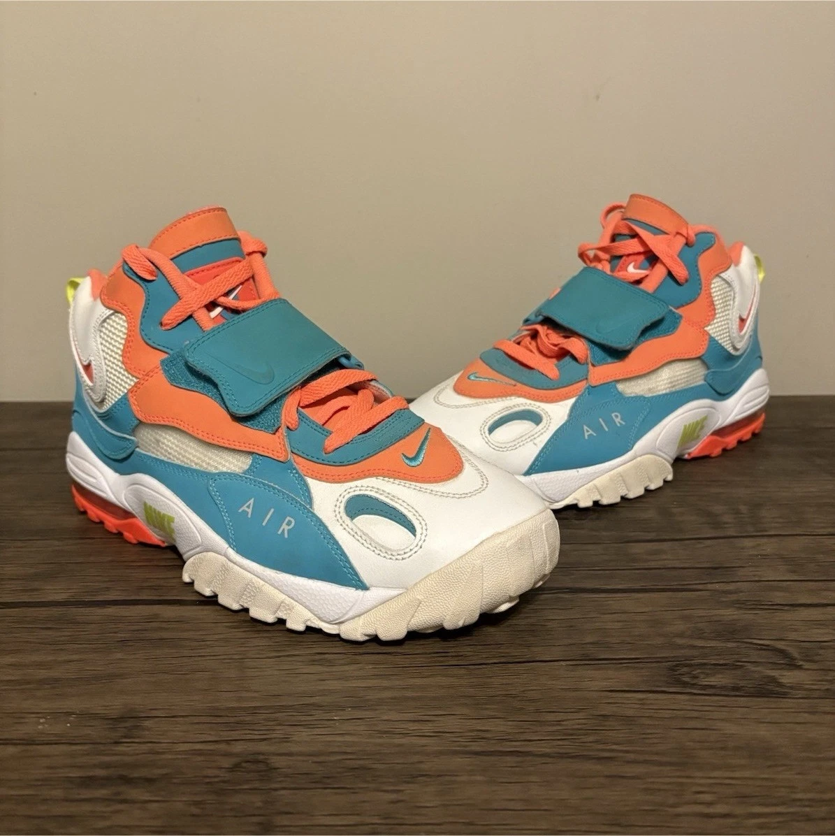 Mens Nike Air NFL Miami Dolphins Speed Turf 525225-102 Aqua Orange Men\'s 8.5 Buy Nike Air Max Speed Turf  main image 4