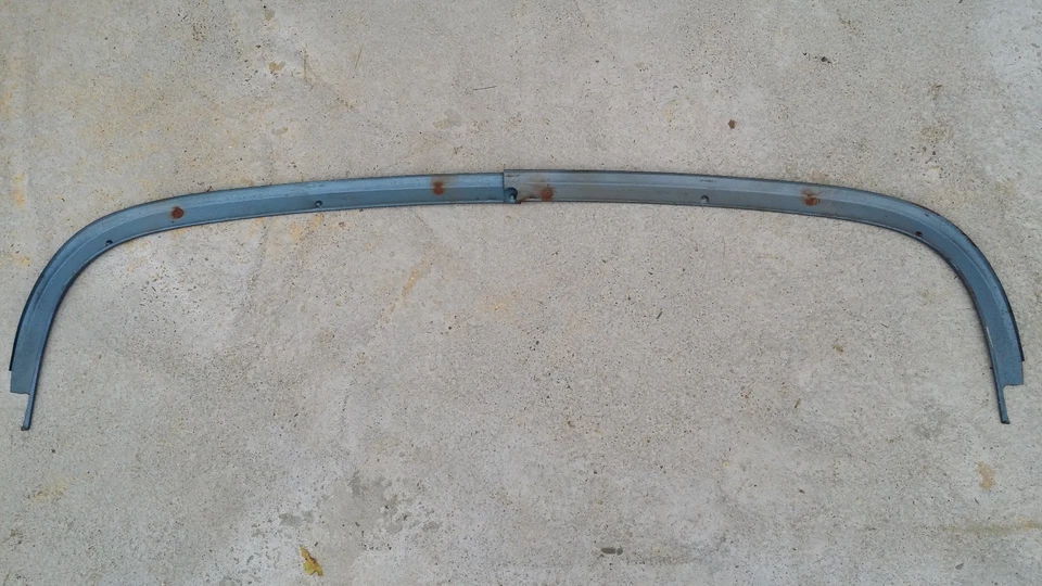 Windshield dash moulding trim 1961 1962 63 Chrysler 300 300G/H/J Newport Winsor Foto 2 de 4