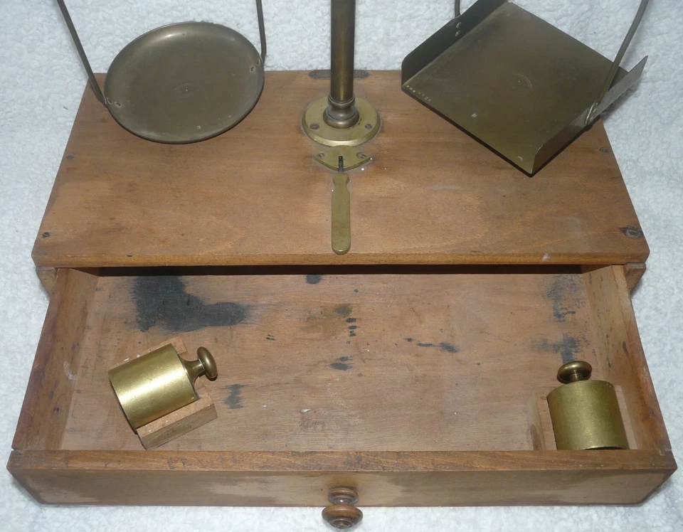 Balance Testut ancienne bois et laiton – déco vintage – collector- REF 1412 - Photo 2/4