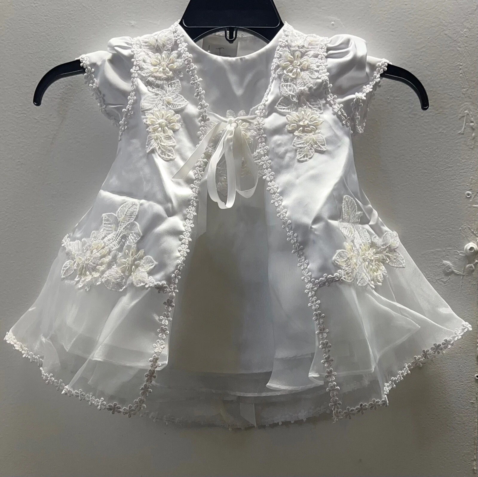 Aiden Jess Little Girls White Dress With Jacket And Bonnet M