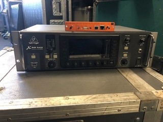 Behringer X32 Rack cymatic uTrack X32 Karte & Klark Madi Karte