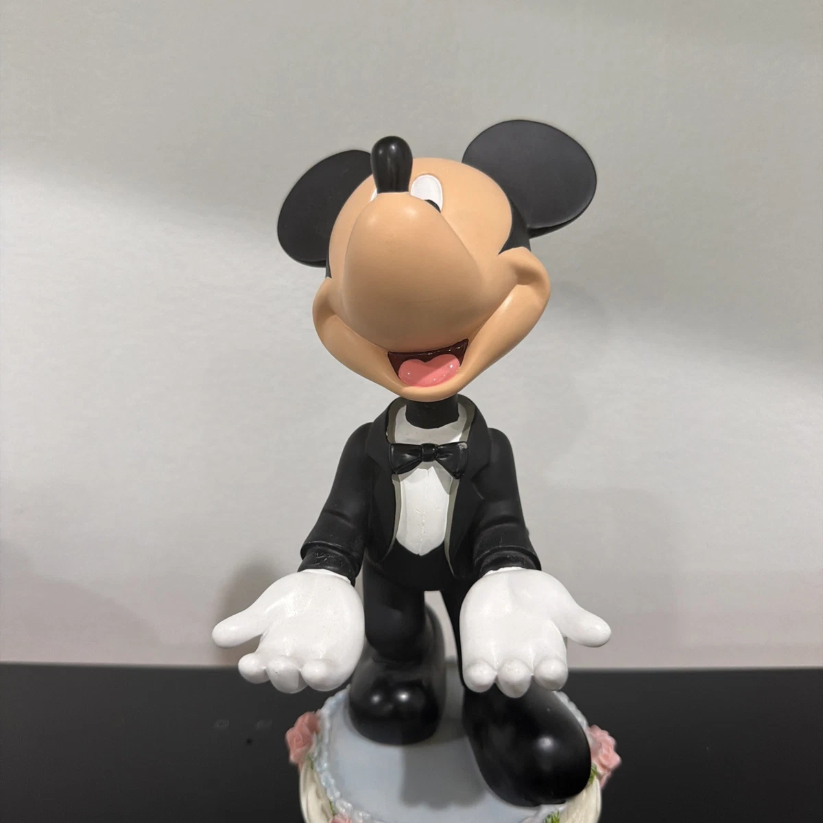 Disney Statue In Mickey Mouse Figurines (1968-Now) for sale | eBay