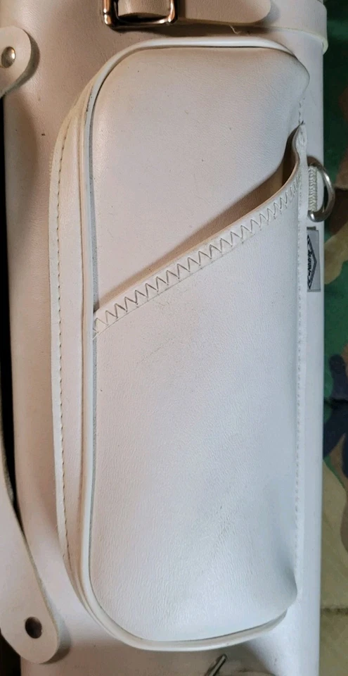 Large White Neet Arrow Quiever With Belt And Bow Clip 3 Pockets - Image 4 of 4