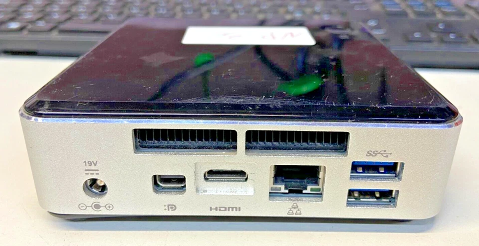 Intel NUC NUC5I3RYB - Intel i3-5010U - 8GB RAM - 256GB SSD - WIN10 (OFFERS OK) - Image 2 of 3