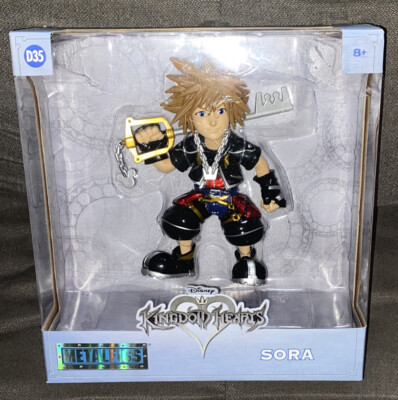 Disney Kingdom Hearts Metalfigs Sora 6
