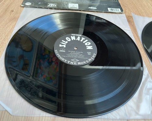 TOO STRONG - Greatest Hits *2LP* LIMITED VINYL *RAR* Absolute Beginner - Picture 4 of 7