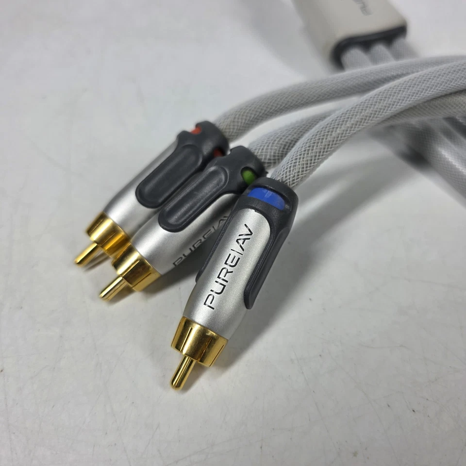 Belkin Silver Series PureAv RCA Component Video Cable (RGB) with PCOCC - Image 2 of 4