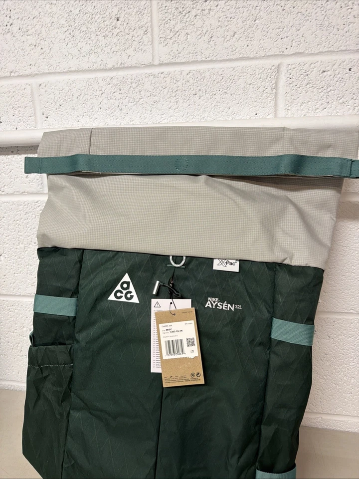 Mochila de día Nike ACG Aysen unisex (32L) vintage verde DV4054-338 Foto 3 de 4