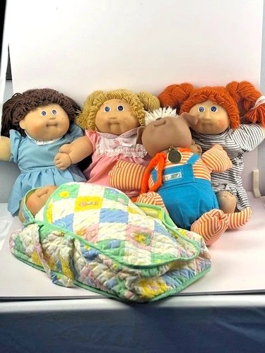 VTG SET OF 5 Cabbage Patch - Dolls (3), Preemie w/ carrier (1), Koosa Dog (1)