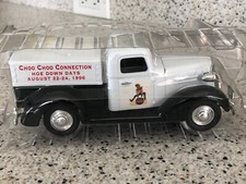 Coca-Cola Liberty Classics 1/25 1937 Chevy Pickup Limited Edition Coin Bank. 