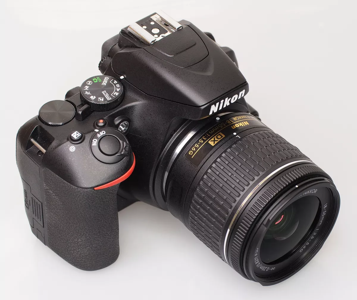 Nikon D3500 24.2MP Camera w/ 18-55mm, Battery and Charger