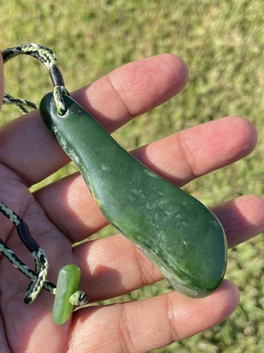 NZ Greenstone Marsden Jade MAORI Pounamu Nephrite HAND Polished 'PEBBLE' Pendant