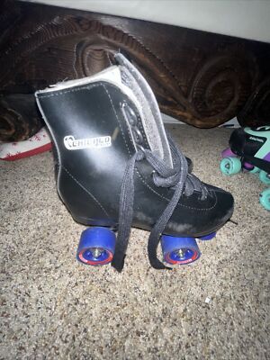 Chicago Skates - Roller Skates - Kids/Youth Size 4  - WONDERFUL CONDITION 