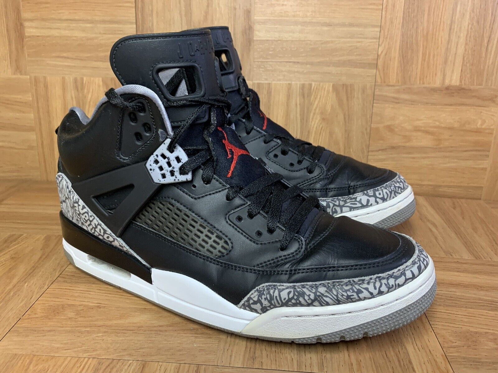 Nike Air Jordan Spizike Black Cement 