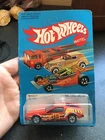 🌟Vintage 1981 Hot Wheels Red Turismo Diecast Car No. 1694 - NEW