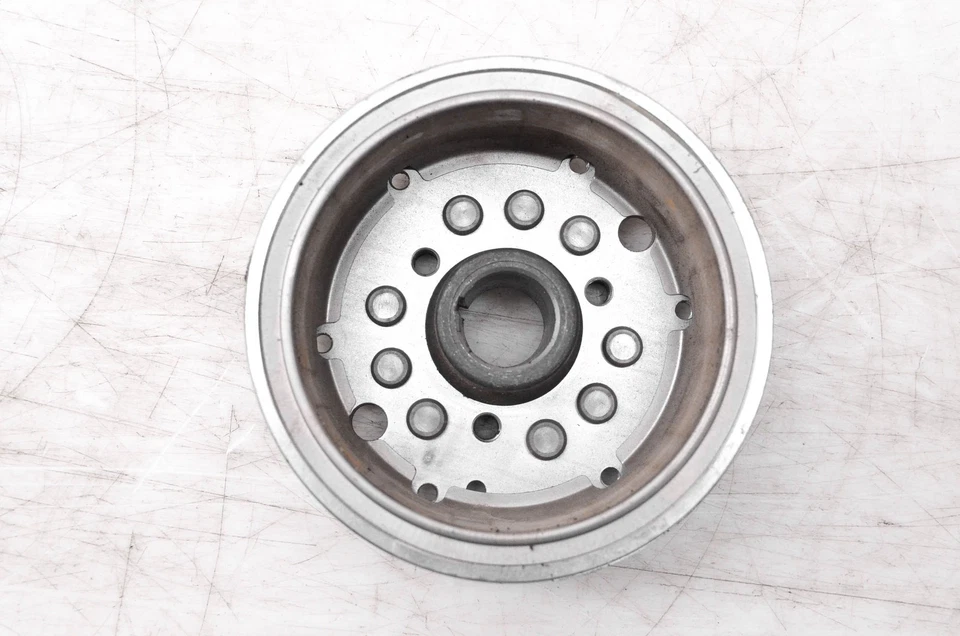 16 Polaris Indy 550 Flywheel Magneto 121" - Image 2 of 3