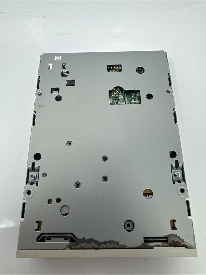 Unidad de disquete IDE interna Alps Electric DF354H068F de 1,44 MB 3,5" pulgadas beige Foto 3 de 4