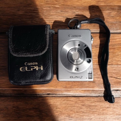 Canon Elph 2 APS Point And Shoot Digital Camera Silver Tested/working - Picture 1 of 6