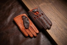Men  s Deerskin Driving Gloves Cognac with Orange Accents