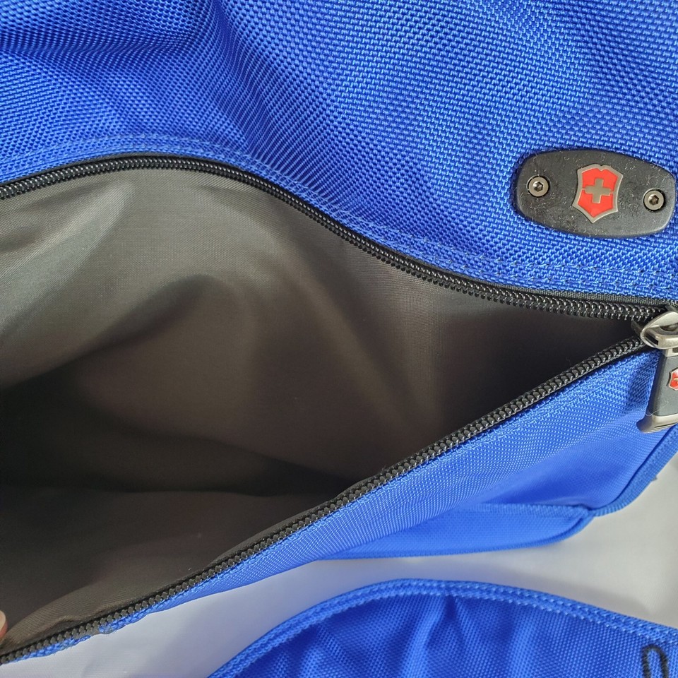 Victorinox Backpack Laptop Bag Active Adjustable Strap Blue Pockets