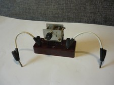 Physik Lehrmittel SEG Elektronik, Drehkondensator 500 pF + Grundplatte + 2 Kabel