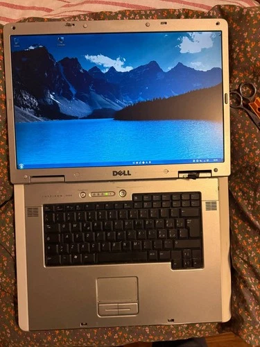 PC PORTATILE Dell Inspiron 9400 17 POLLICI funzionante con difetti