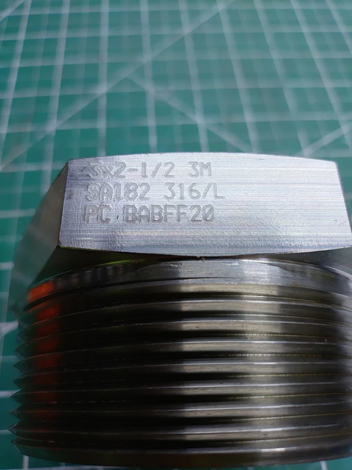 316 Stainless Steel Hex Pipe Reducer Male 3" NPT to Female 2-1/2" NPT 3000# - Image 3 of 3