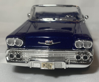 ミニカー 1:24 MOON EQUIPPED 1958 Chevrolet 1958 Chevrolet Apache Cameo Moon Eyes | M2 Machines