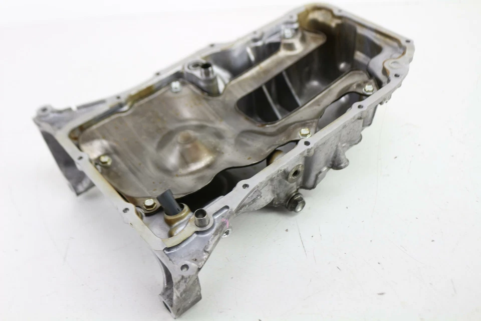 Honda Fit 2015-2017 cárter de aceite de motor de 1,5 L 11200-5r0 Foto 4 de 4