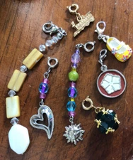 Vintage Mixed Handmade Attachable Clip Zip Zipper Pull Charms Beaded Train Sun