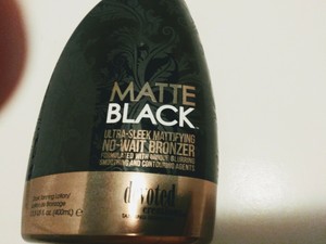 Matte Black Ultra Sleek No Wait Tanning Bronzer Lotion 1 13 5 Ounce Bottle 813396022842 Ebay