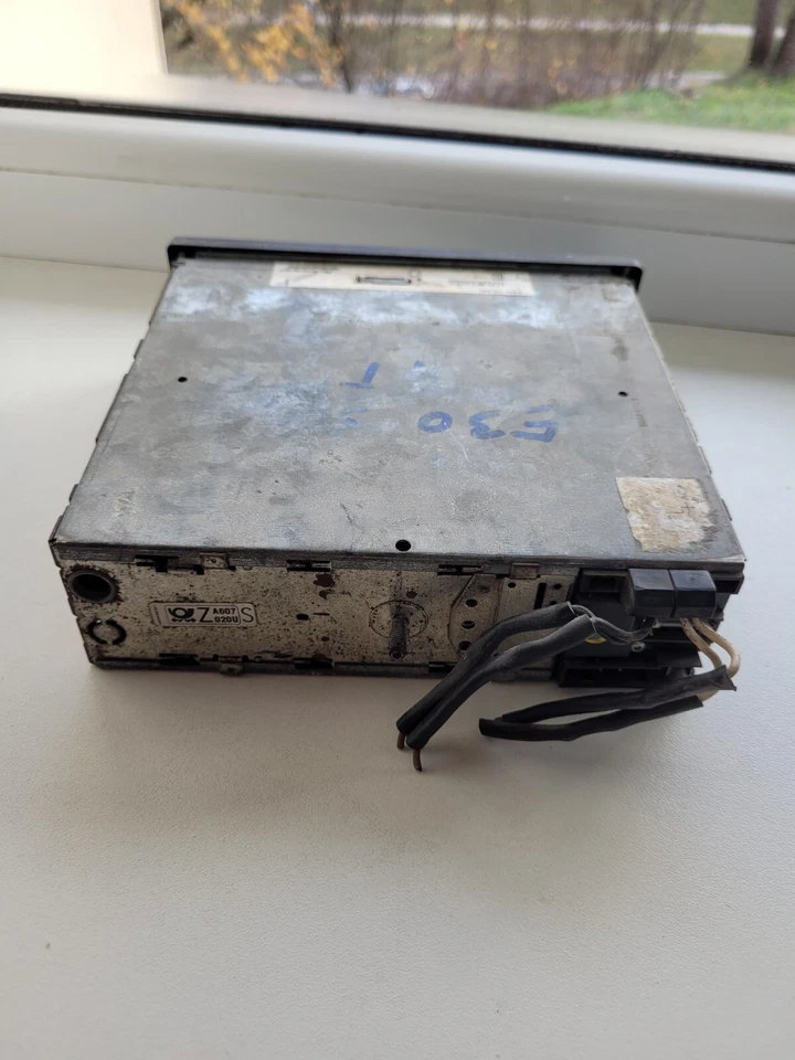 BMW Car Radio Bavaria C - FM/MW - Search - Cassette (Defective) - Image 4 of 4