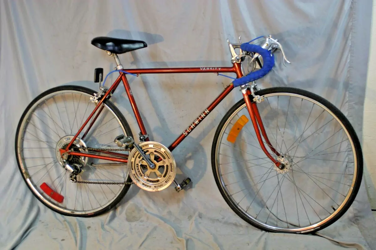 Schwinn hotsell deluxe varsity