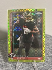 Topps Chrome Kyle Pitts Atlanta Falcons NFL Football Card #14 2025 X-Fractor
