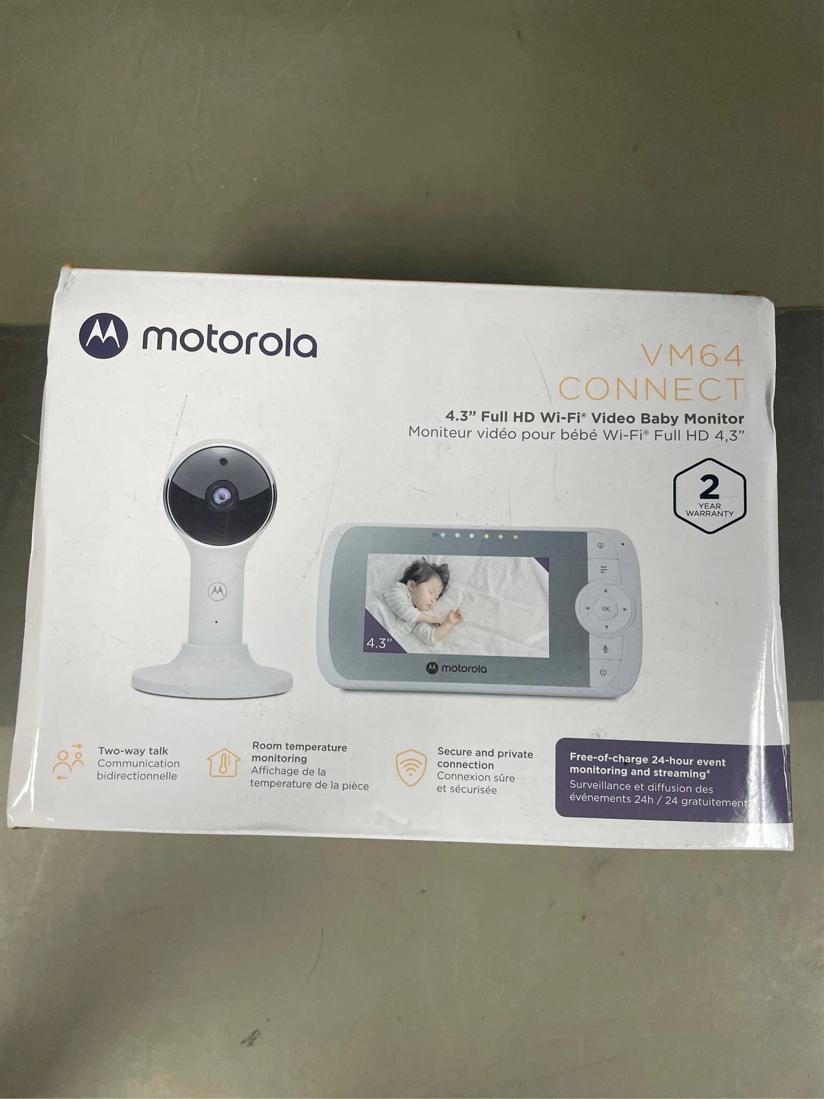 Motorola VM64 4.3" Wi-Fi Video Baby Monitor 2