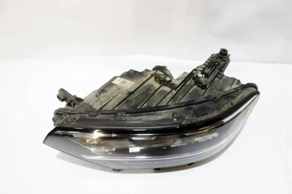 Frontscheinwerfer VW Passat B8 3G1941035Q LED Ein Stück (Rechts oder Links) - Bild 4 von 4