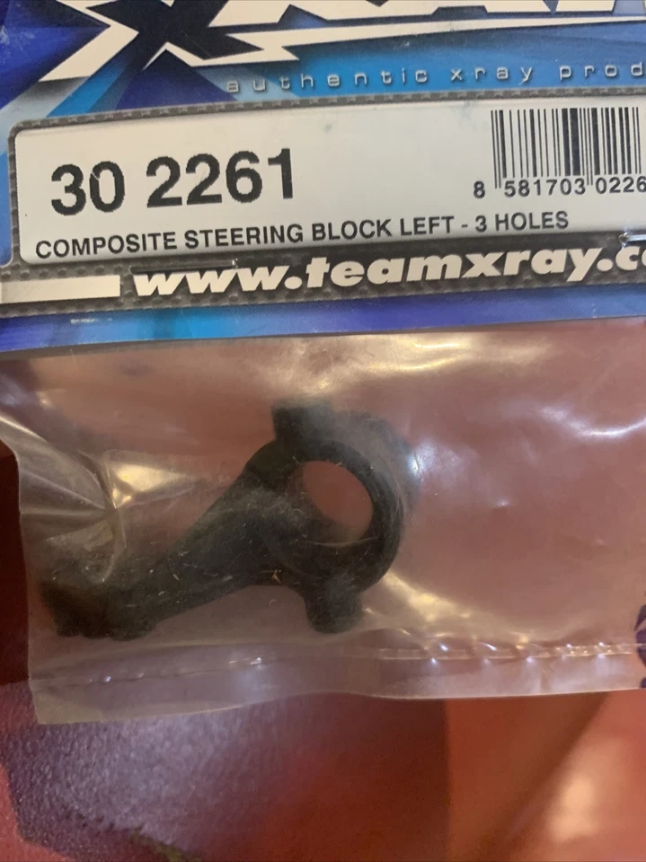 XRAY 30-2261 302261 COMPOSITE STEERING BLOCK LEFT 3 HOLE HOLES NEW LOOK READ  - Image 3 of 4