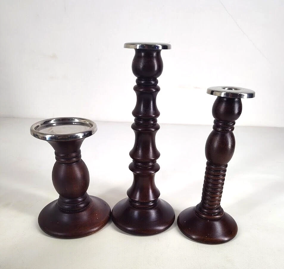 Juego de 3 piezas candelabros de madera oscura Ikea candelabros antorcha y columna de llama Foto 3 de 4