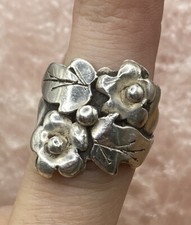 Vintage Sterling Silver Flowers Ring Size 7.75