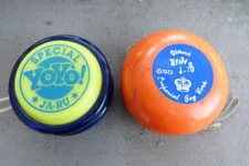 YO YOs 1972 GIANT TEENY IMPERIAL TOY CORP HONG KONG & SPECIAL JA-RU YELLOW BLUE