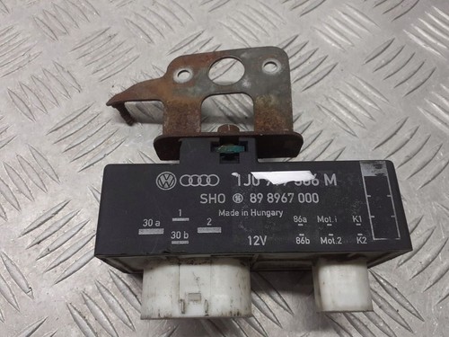 Skoda Fabia Mk1 (6Y) Benzin Relais Kühlerlüfter 1J0919506M MOG152289