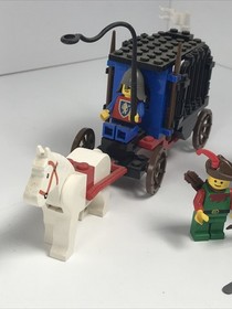 LEGO Castle Crusaders Dungeon Hunters 6042 Knight Horses Set